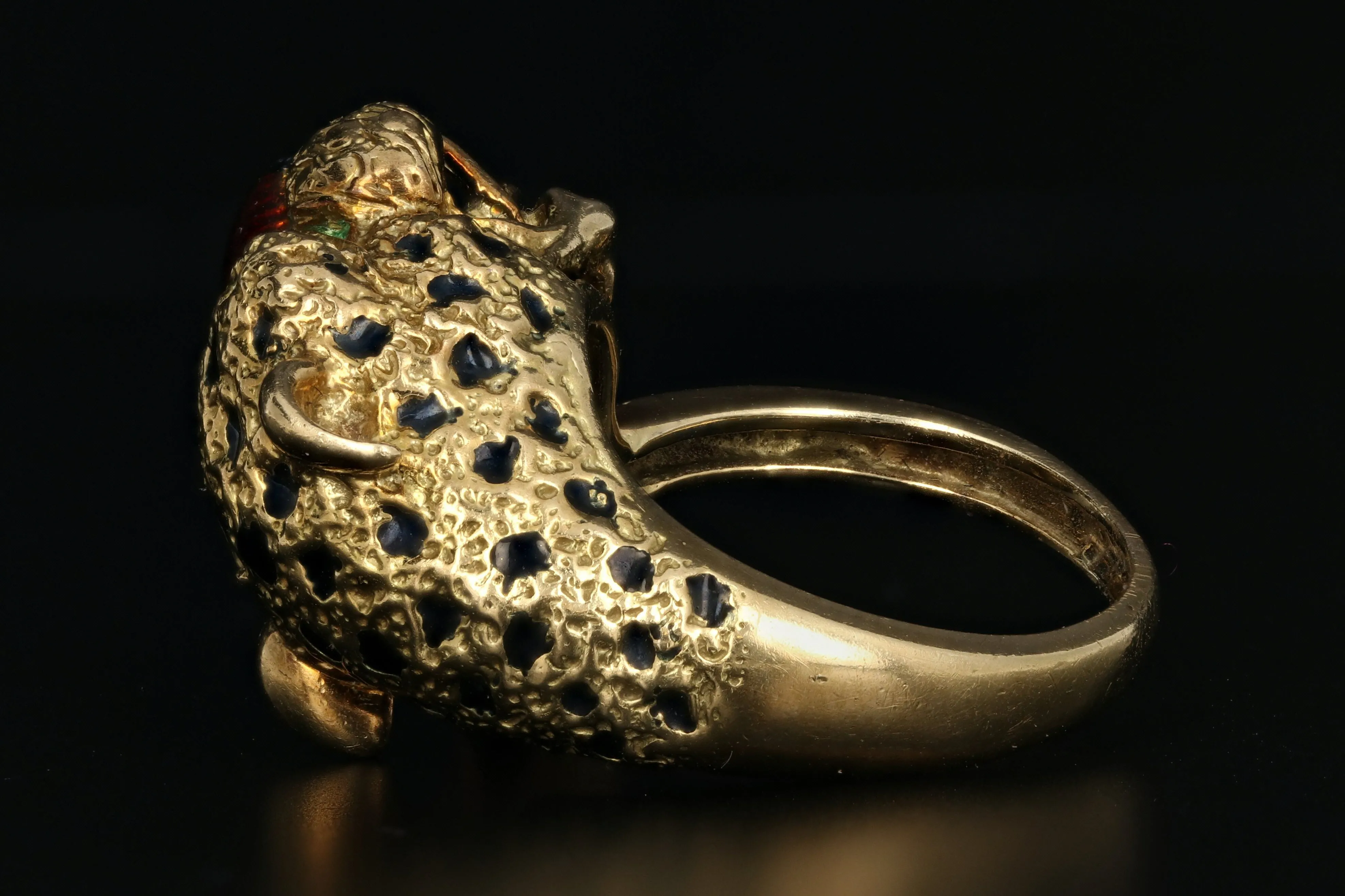 18K Yellow Gold Enamel Leopard Ring