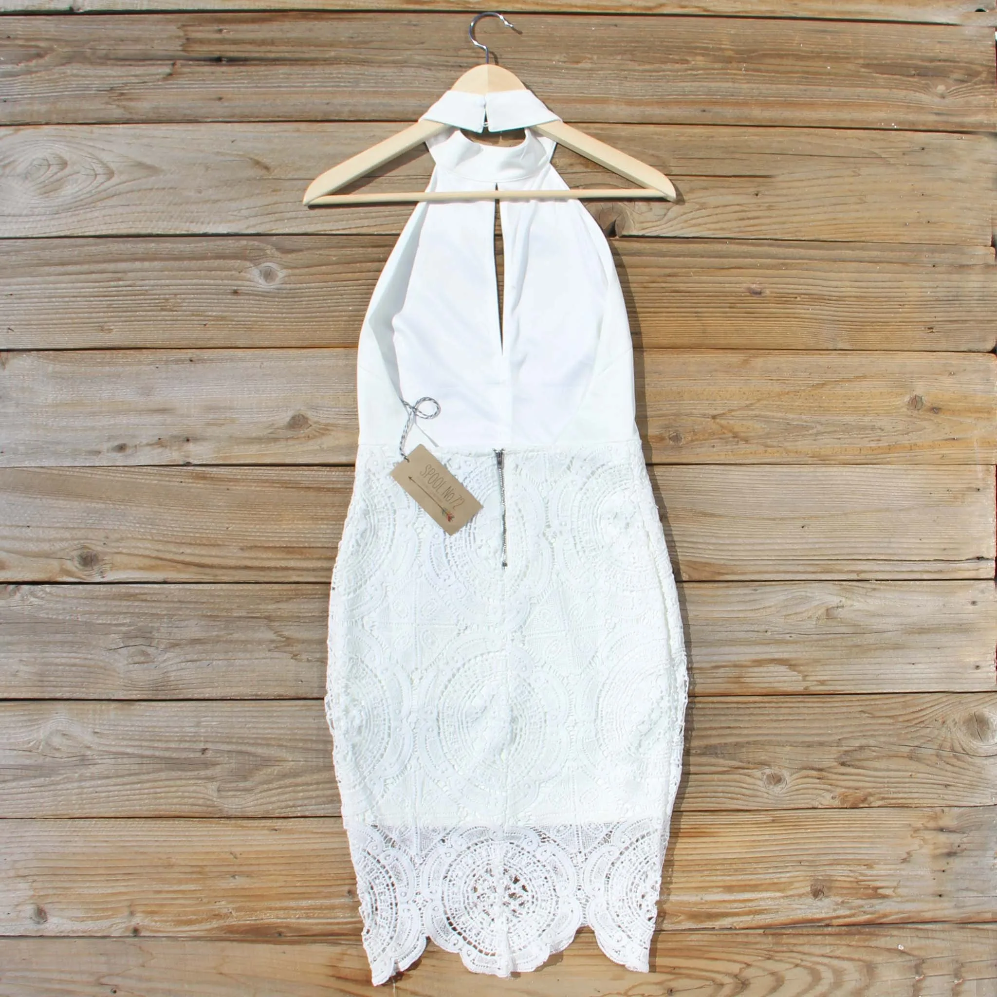 Ancient Lace Dress in White