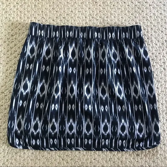 Athleta Reflection Stretch-In Skort Elastic Waist