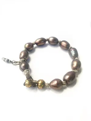 Baroque Pearl Style Beaded Toggle Bracelet
