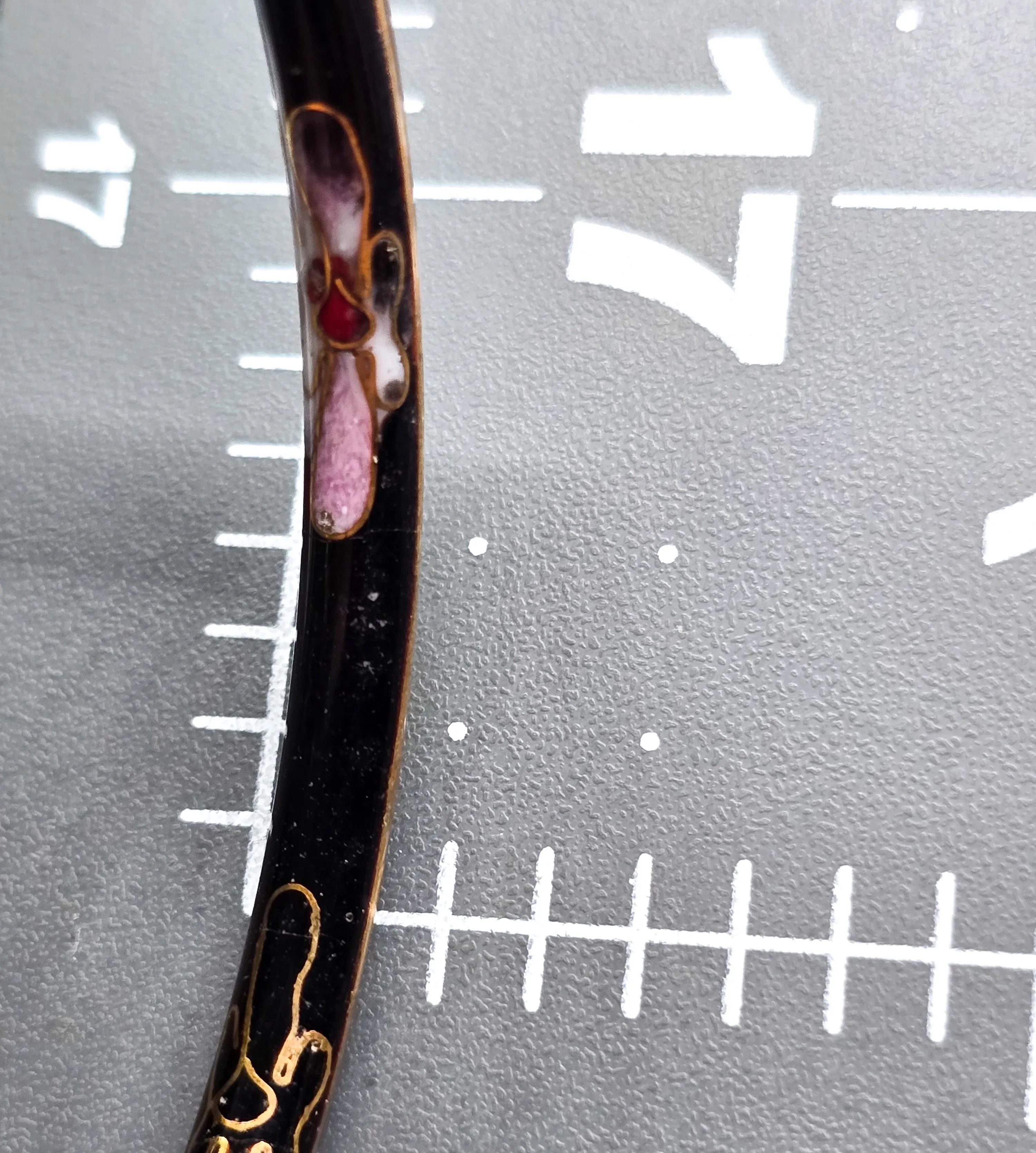 Black Cloisonne enamel pink and green flower vintage thin stacking bangle bracelet