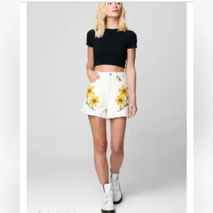 Blank NYC The Reeve In Ray Of Sunshine High Rise Crochet Shorts Size 28