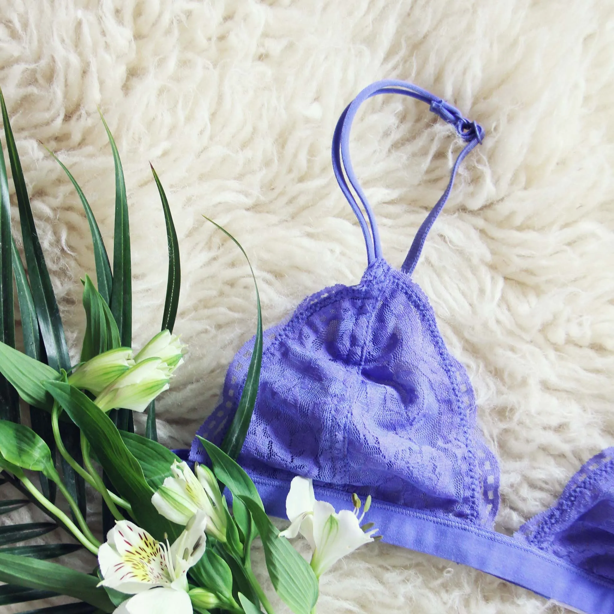 Boheme Lace Bralette in Lilac