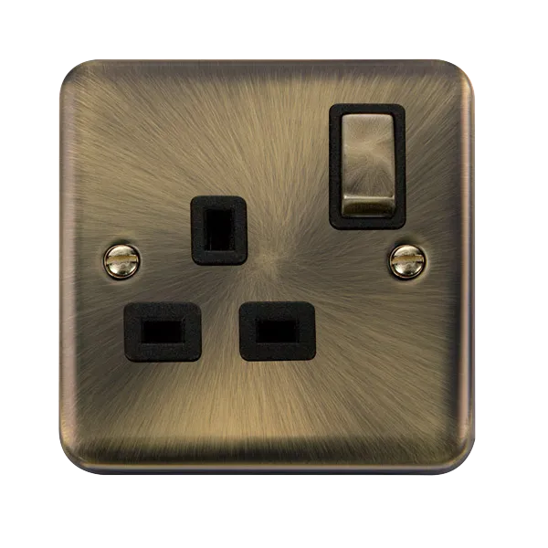 Click Deco Plus DPAB535BK 13A Ingot 1G DP Switched Socket - Antique Brass (Black)