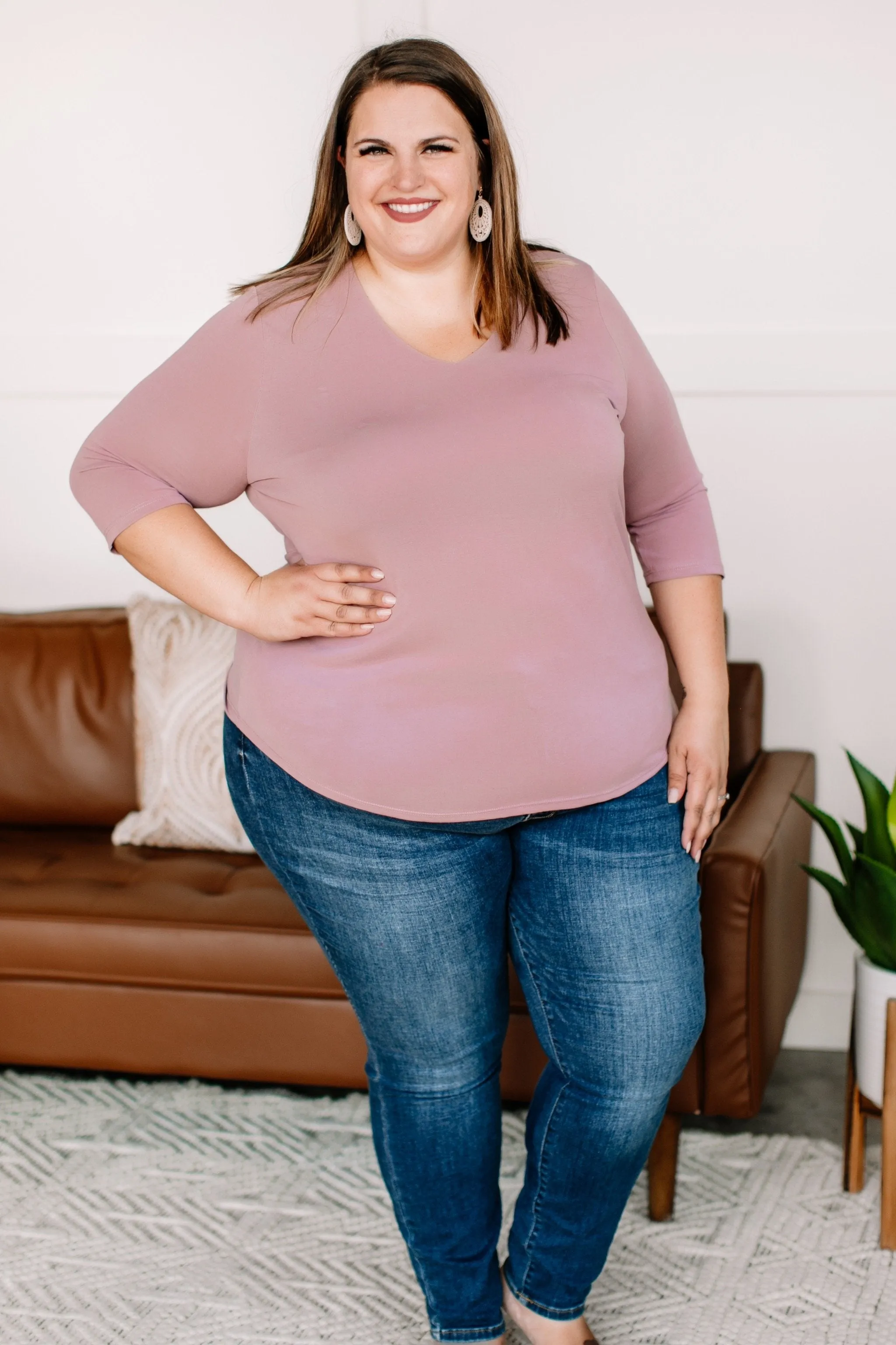 Cut To The Chase Top In Glamour