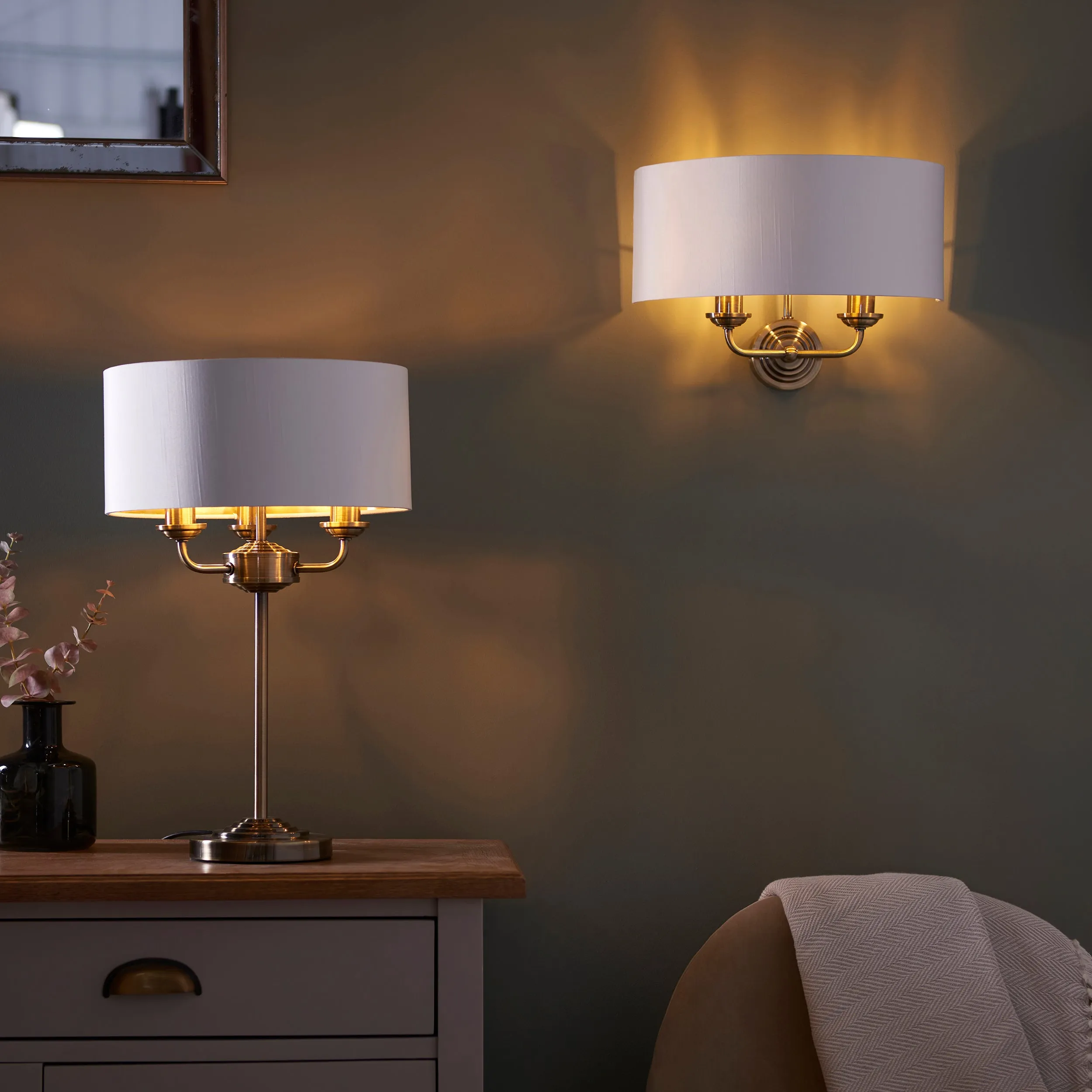 Endon 98937 Highclere 2lt Wall Antique brass plate & vintage white fabric 2 x 40W E14 candle (Required)