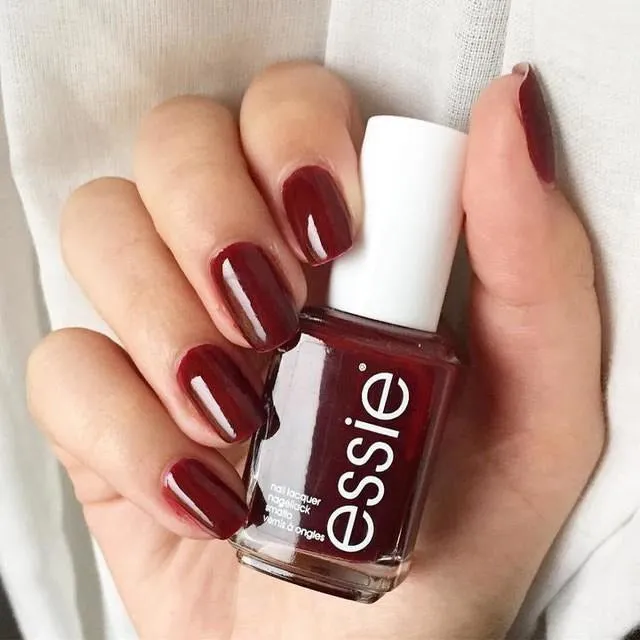 Essie - 0012 Bordeaux (Polish)