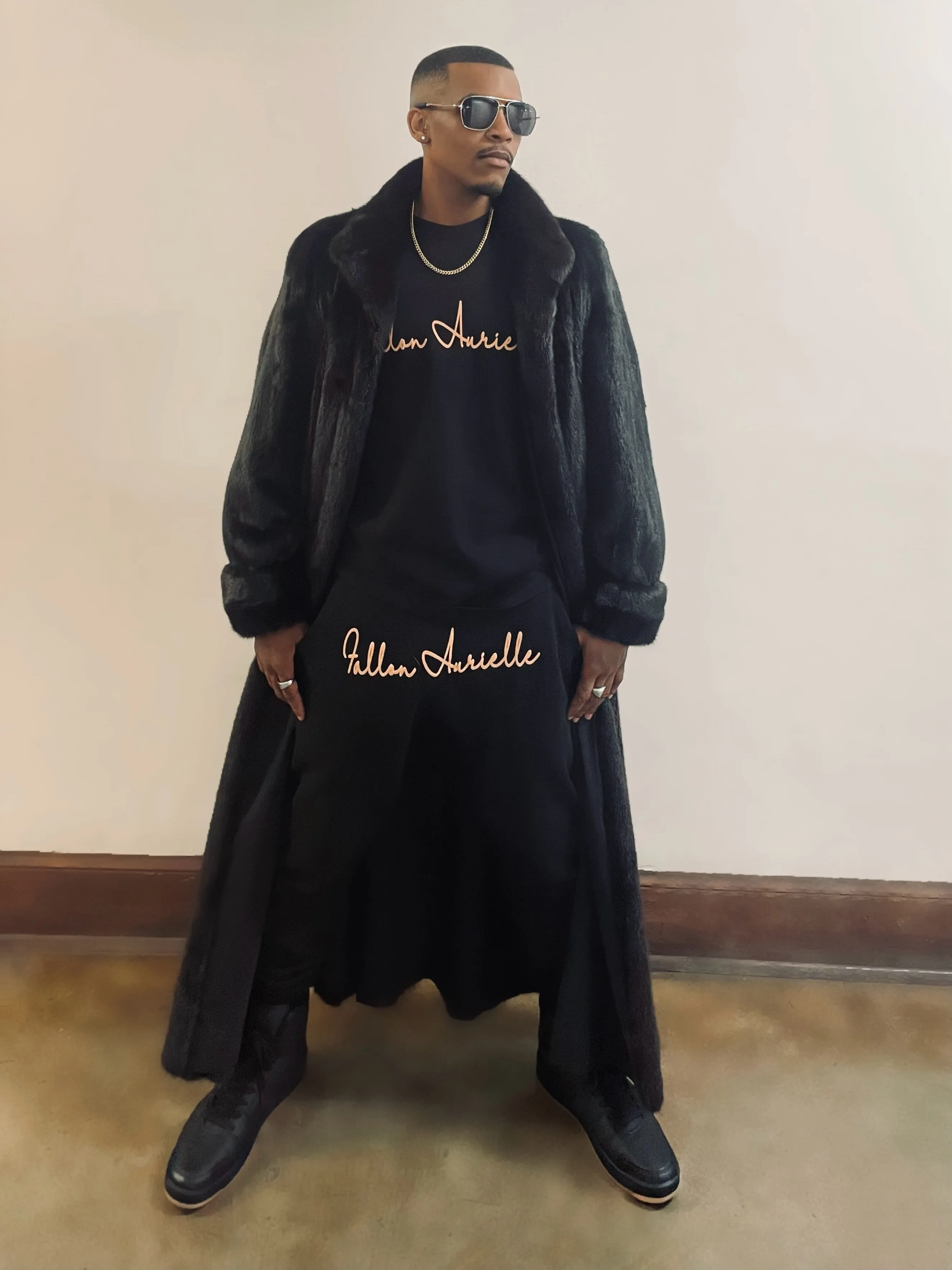 Fallon Aurielle Black Diamond Mink Fur Coat (Black)