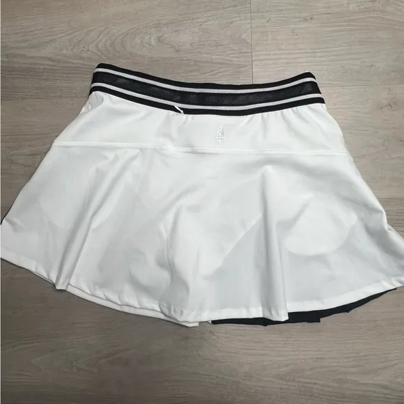 FP Movement Round Robin Color Block Skirt, Black/ White, size M NWOT