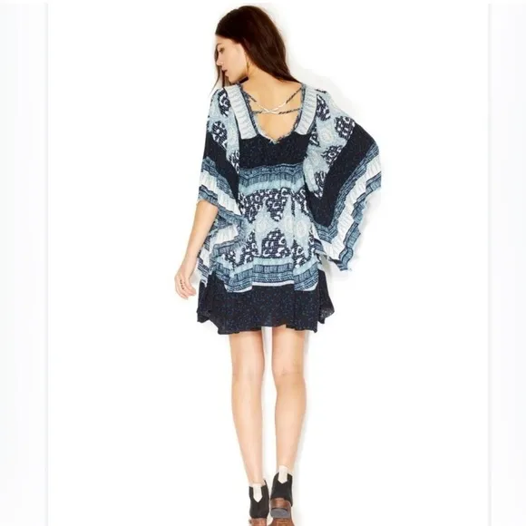 FREE PEOPLE l Heart of Gold Bell Sleeve Mini Dress Blue Gauze Size XS