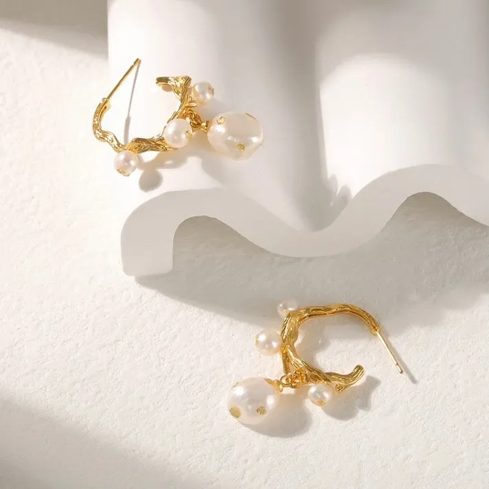 Gold foil pearl irregular earrings