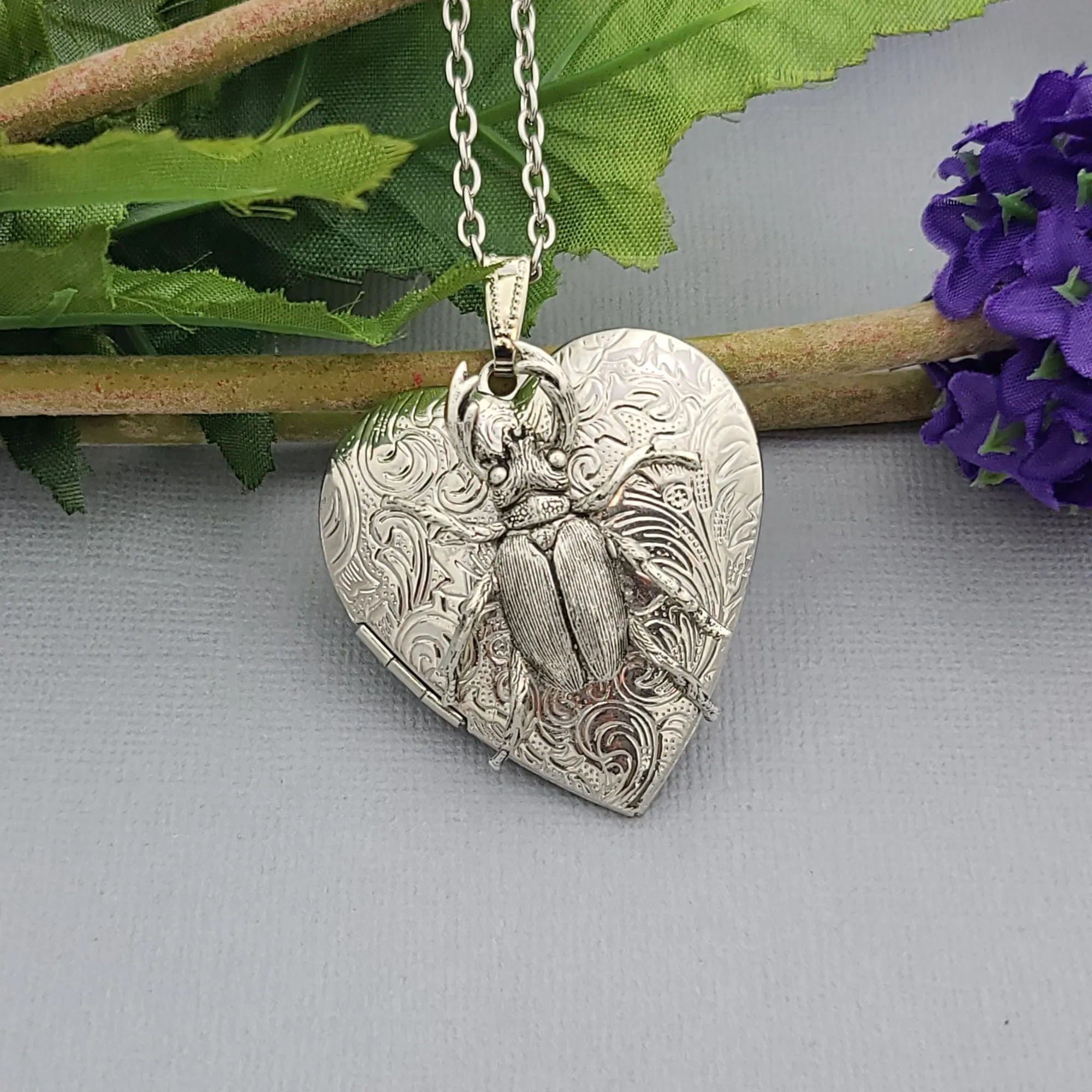 Heart Silver Beetle Keepsake Photo Locket Vintage Jewelry Gift for Her Locket Necklace .