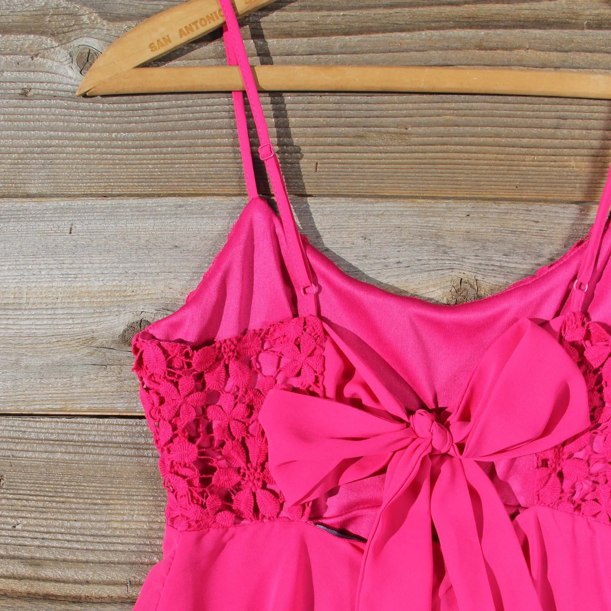 Idle Wind Dress in Fuchsia