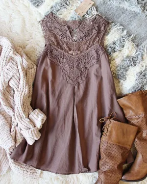 Lace Gypsy Dress in Mocha