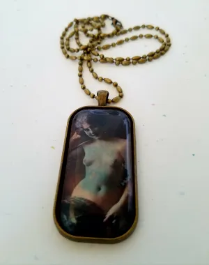 Lasciva Puella 7 Cabochon Necklace
