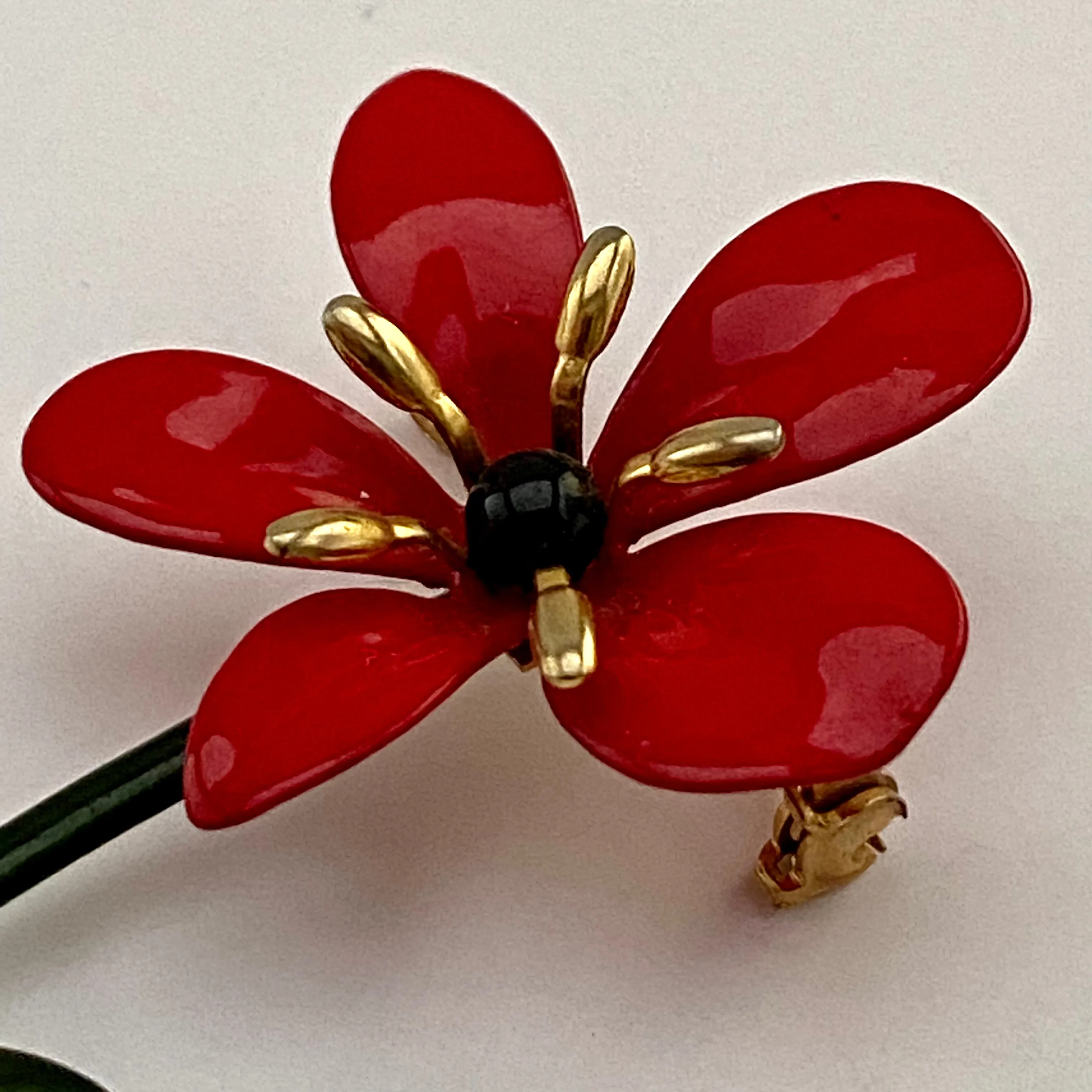 Late 60s/ Early 70s Enamel Flower Brooch