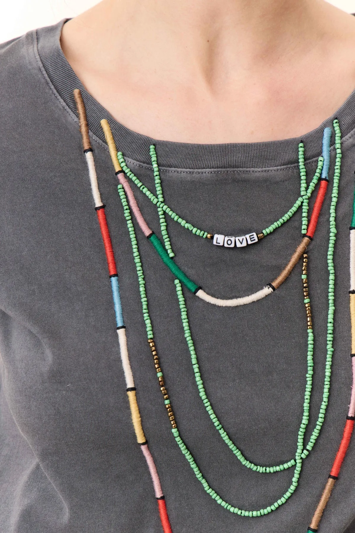 Leon & Harper Toro Beads T-Shirt Carbone