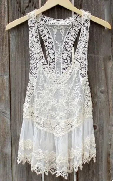 Light & Shadow Tank in Sand (wholesale)