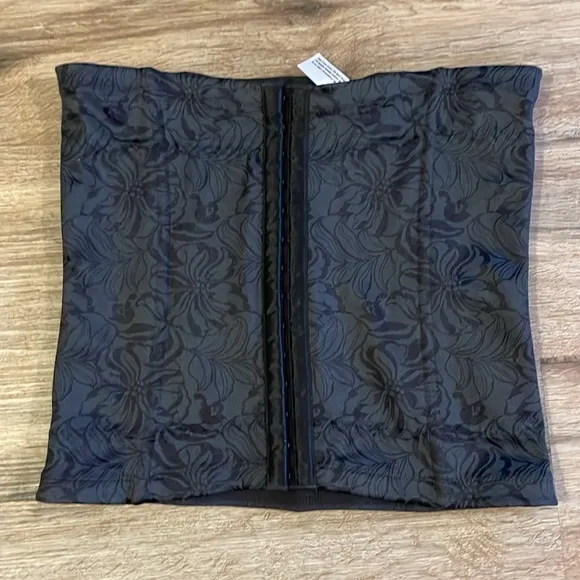 Maidenform Flexee Waist Cincher Girdle Tummy Control Black Satin Floral Corset