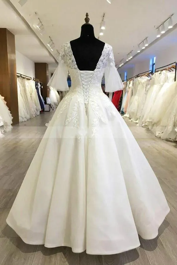 Modest V-neck Bride Wedding Gown with Trumpet Sleeves