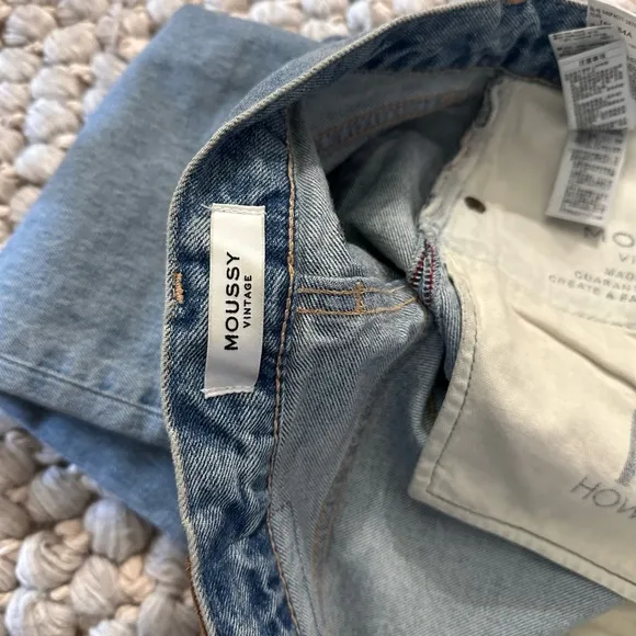 Moussy Vintage Steel Straight in Blue size 27