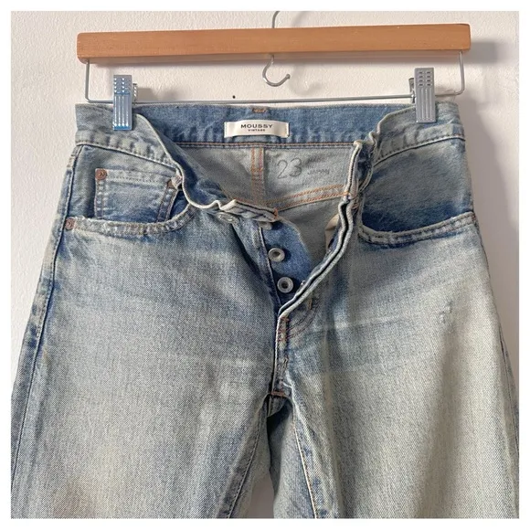 Moussy Vintage Steel Straight in Blue size 27