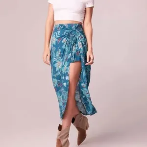 NWT Band of The Free CELENE TEAL FLORAL LAYERED MIDI SKIRT L