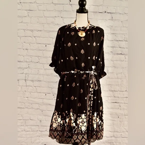 NWT City Chic Plus Size Summer Spirit Dress (Size xxl/24)