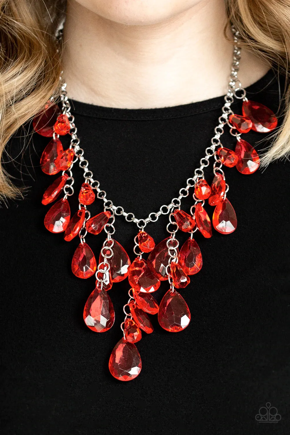 Paparazzi Irresistible Iridescence Necklace Red