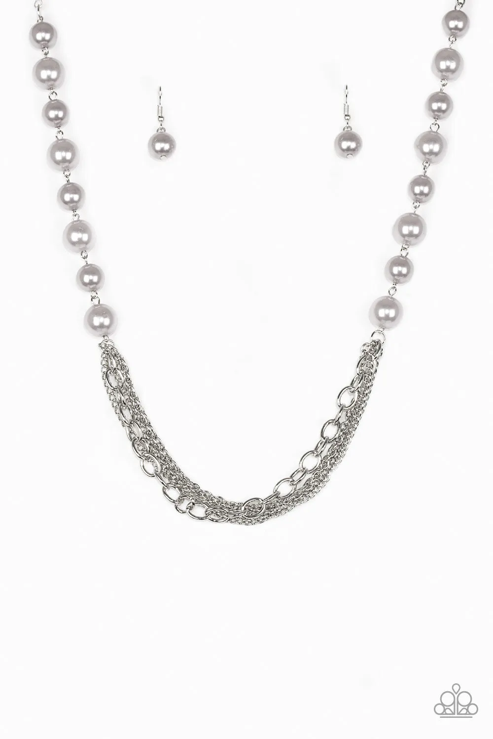 Paparazzi Runaway Bridesmaid Necklace Silver