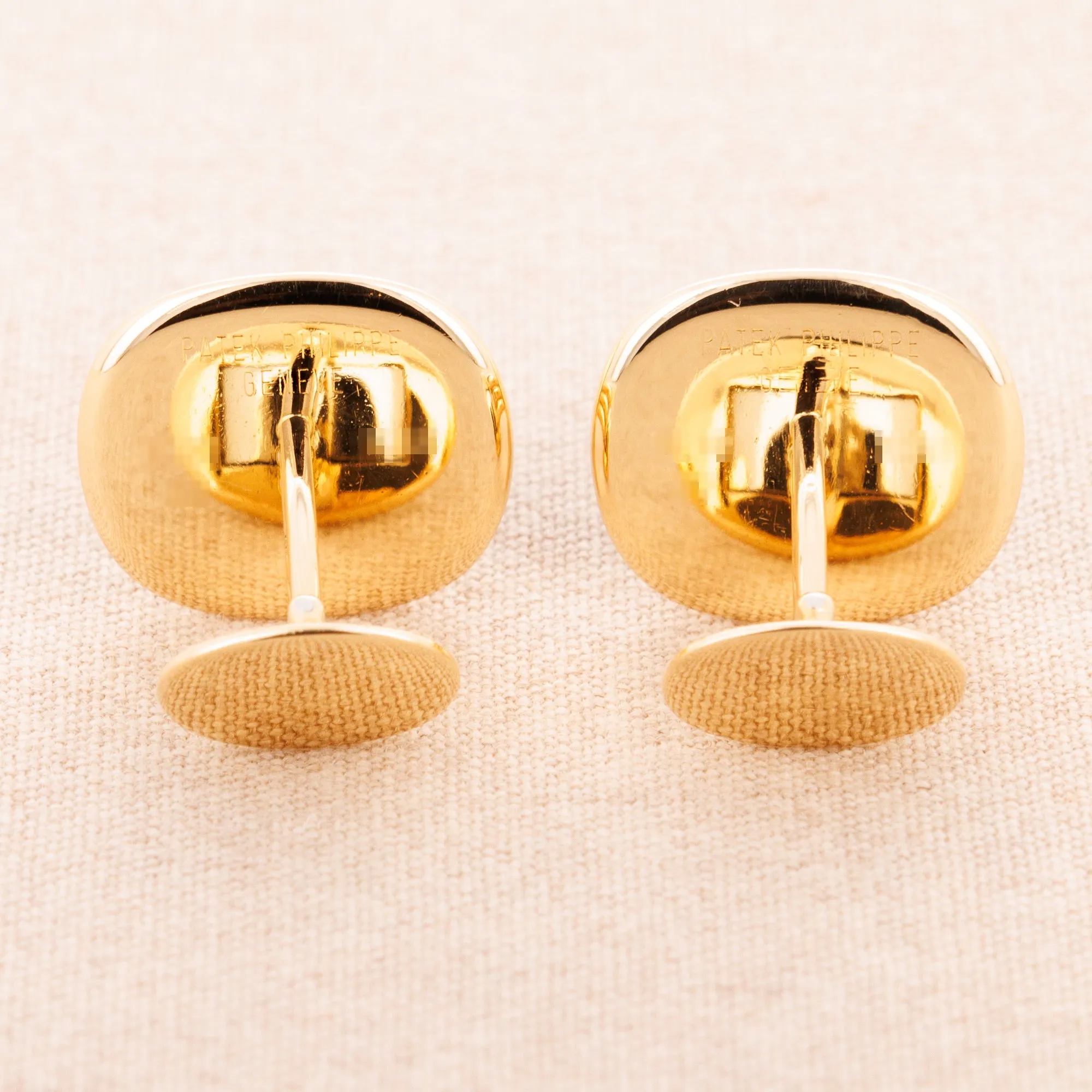 Patek Philippe Yellow Gold Cufflinks with the Khanjar Emblem of Oman