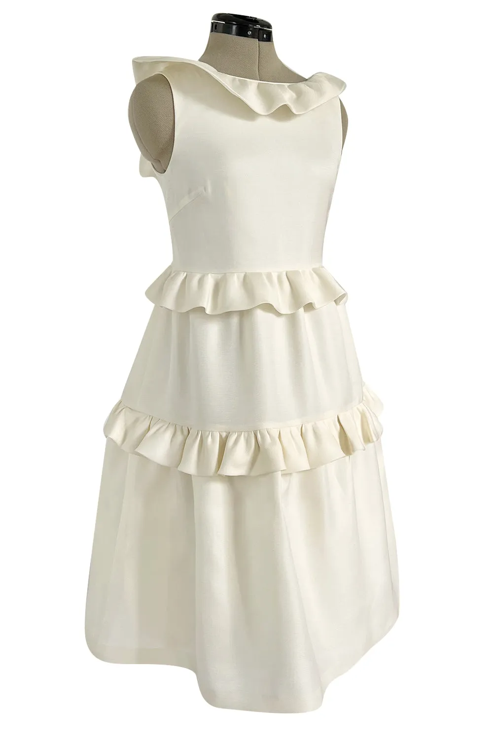 Prettiest Resort 2009 Christian Dior by John Galliano Runway Look 9 Ivory Silk Gazaar Baby Doll Dress