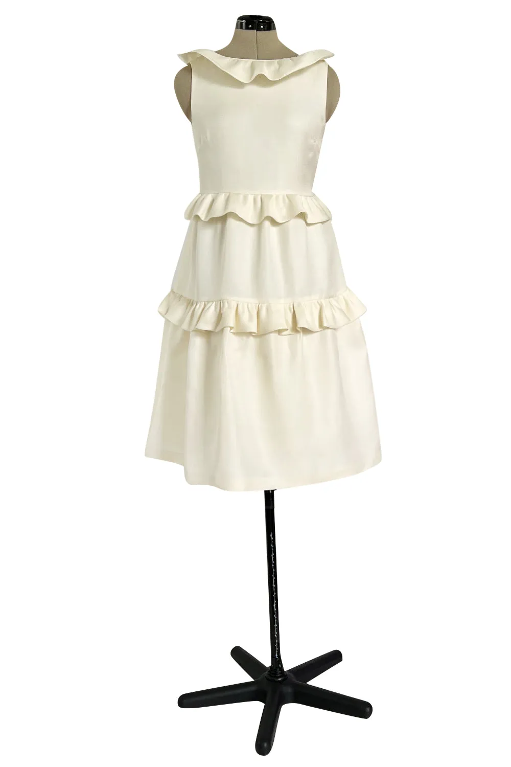 Prettiest Resort 2009 Christian Dior by John Galliano Runway Look 9 Ivory Silk Gazaar Baby Doll Dress