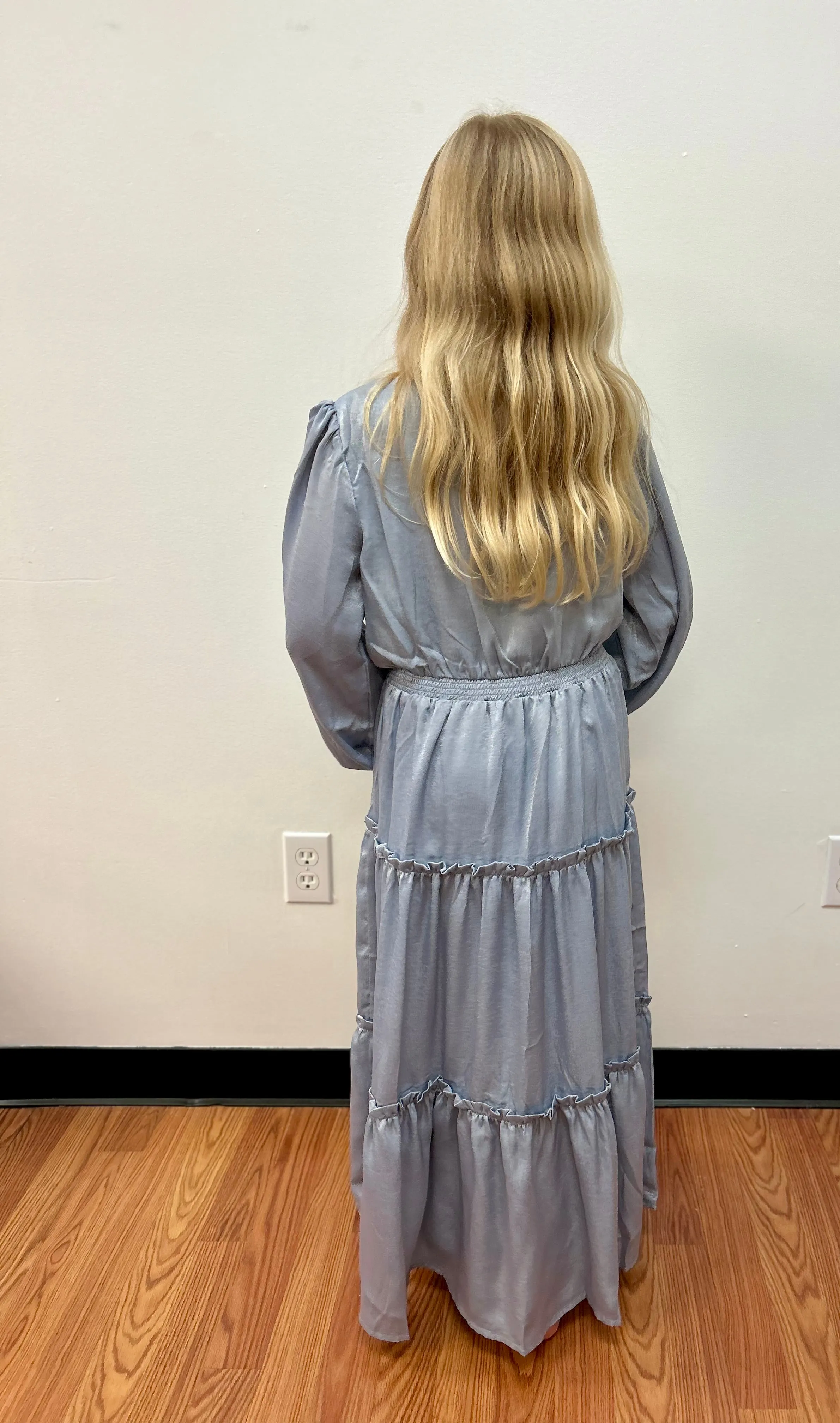 Sadie & Sage Tween Winter Silver Tier Skirt Midi Dress