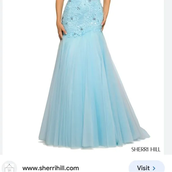 Sherri Hill size 2 blue tulle long flowy skirt train formal prom
