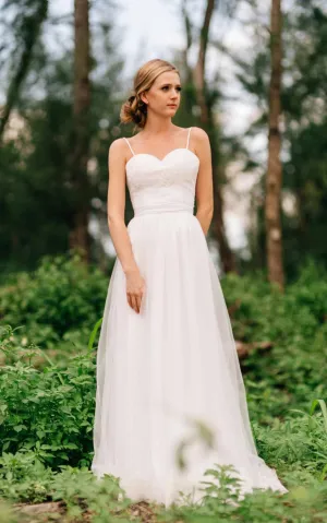 Simple Sweetheart Floor-length Wedding Dress With Lace Top-ET_711440