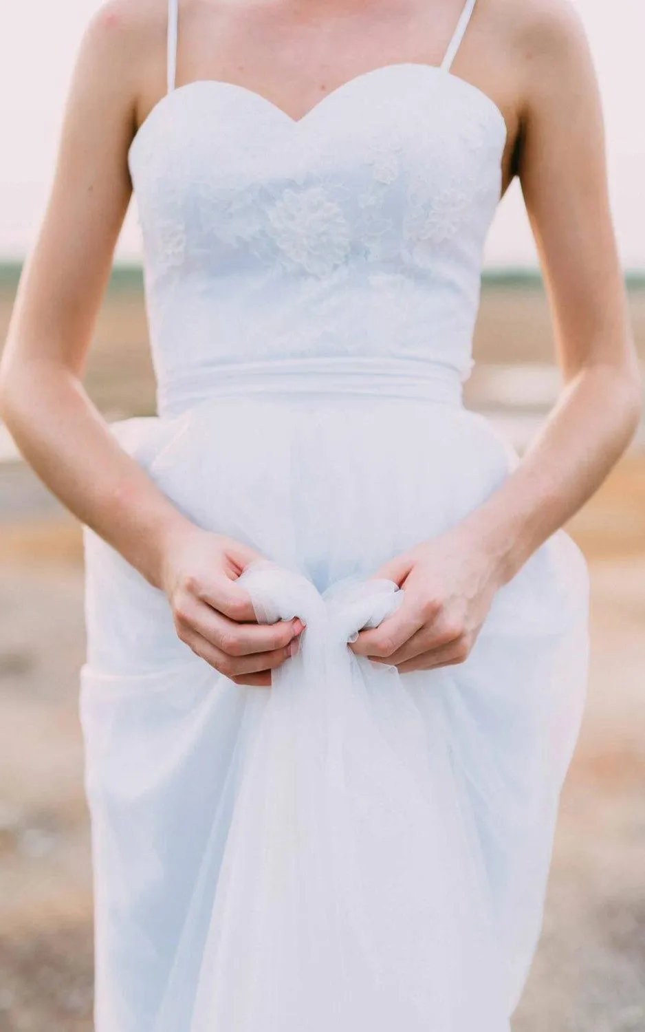 Simple Sweetheart Floor-length Wedding Dress With Lace Top-ET_711440