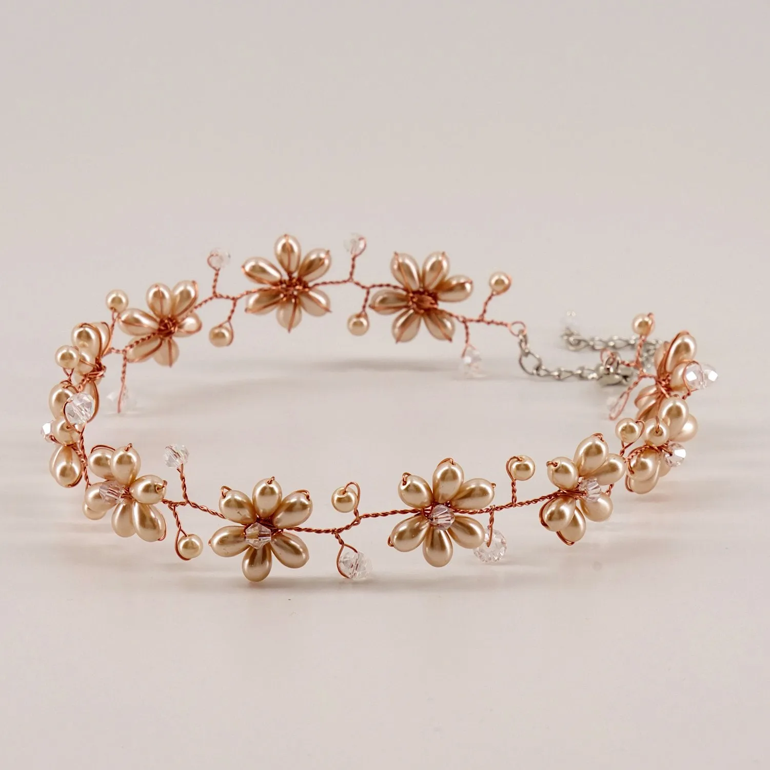 The Paislee Luxury Pearl Necklace