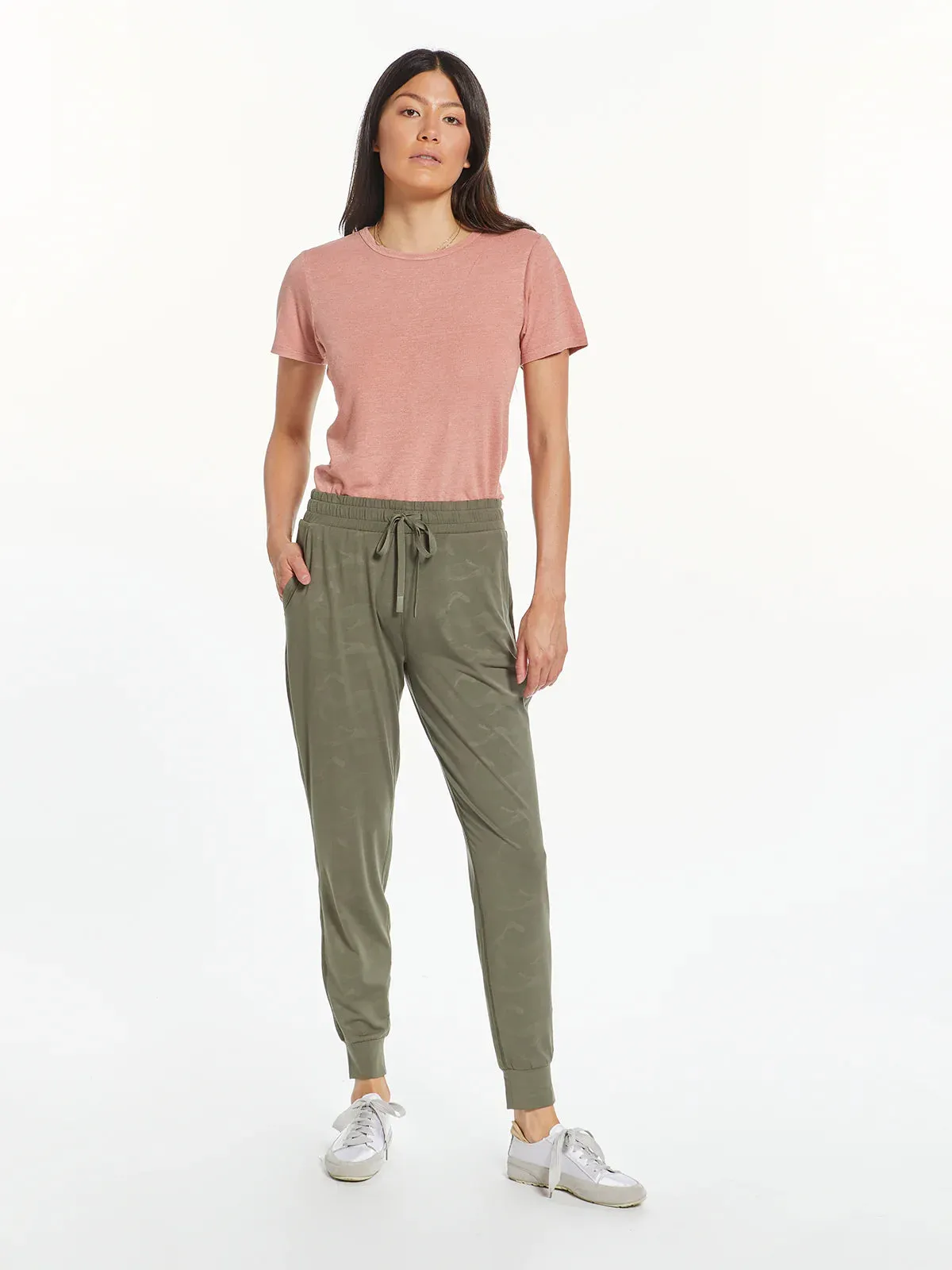 Thread & Supply Lori Jogger