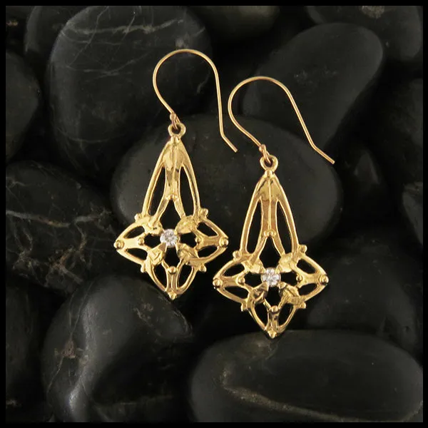 Trinity Star Set with Diamonds