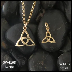 Triquetra Pendant in Gold