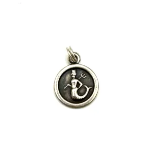 Vintage 1970s Aquarius Charm