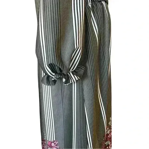 Vintage 70s Bohemian Checkaberry Grey Green Floral Long Sleeve Maxi Dress. Sz L