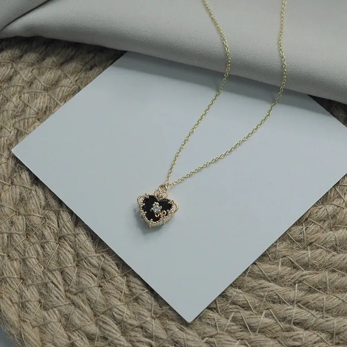 Vintage Heart Necklace (Solid Silver)