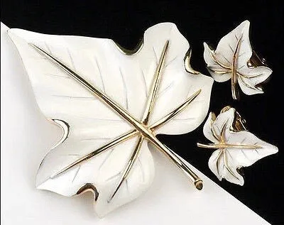 Vintage Ivy Leaf Brooch Set