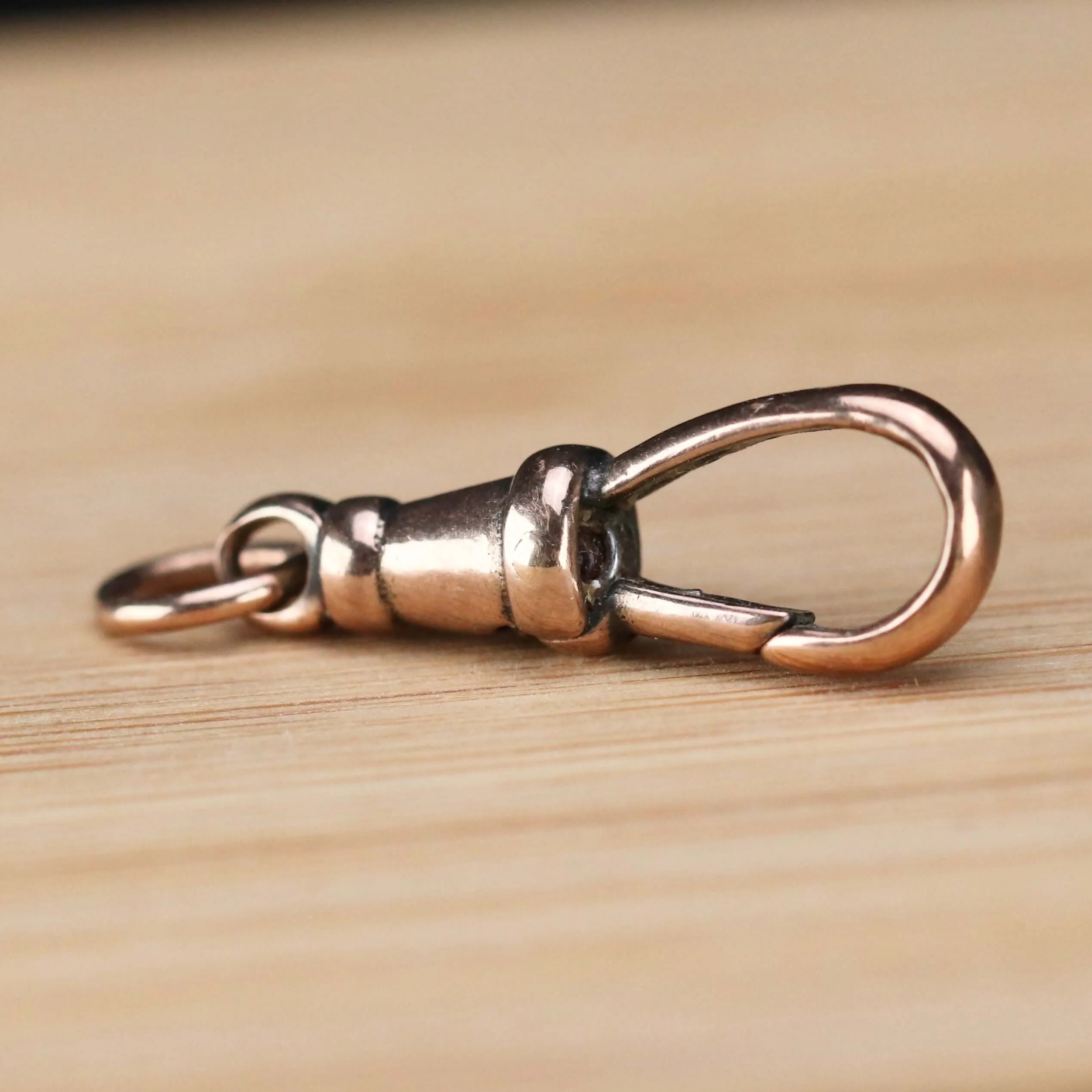 Vintage rose gold dog clip