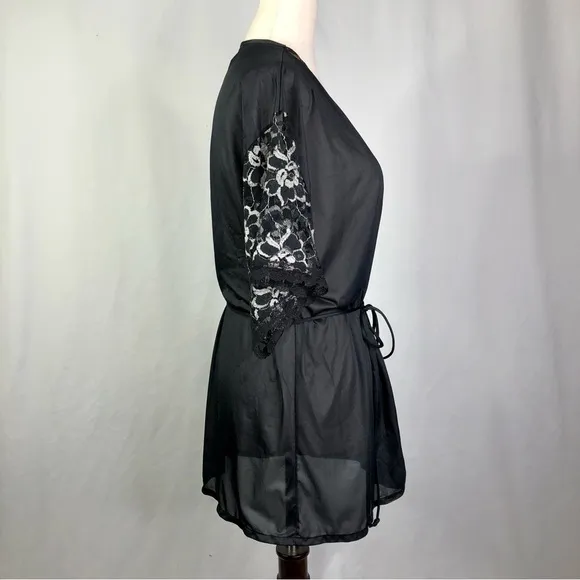 VINTAGE Undercover Wear short peignoir open front top lace sleeves sissy M