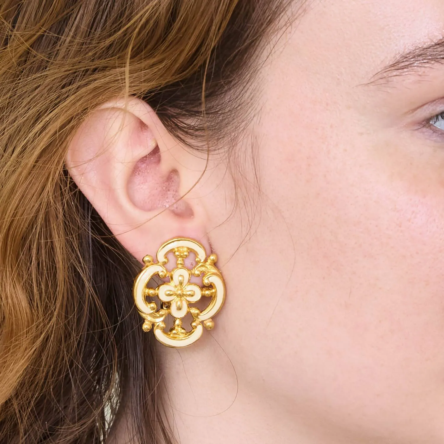 Vintage White and Gold Filigree Earrings