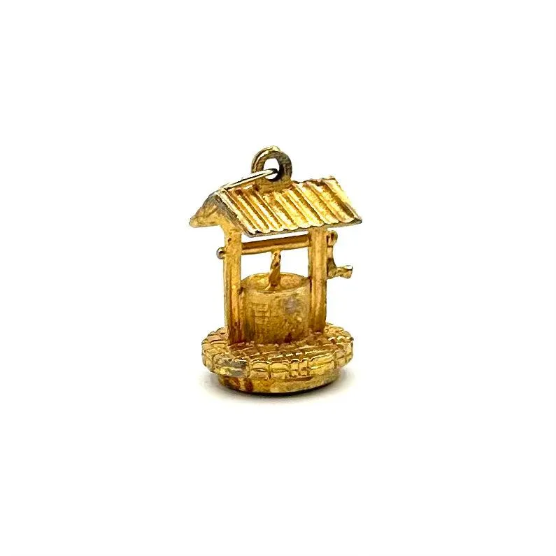 Vintage Wishing Well