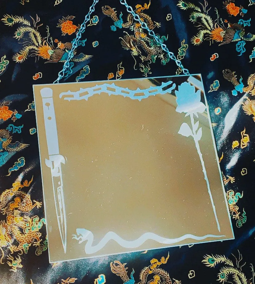 Vixen Glamour Mirror